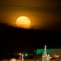hansel_bryan_111211-615 Moon rise over Grand Marais